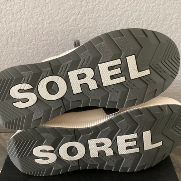 SOREL Out N About III Sneakers, size 8 - Picture 7 of 7